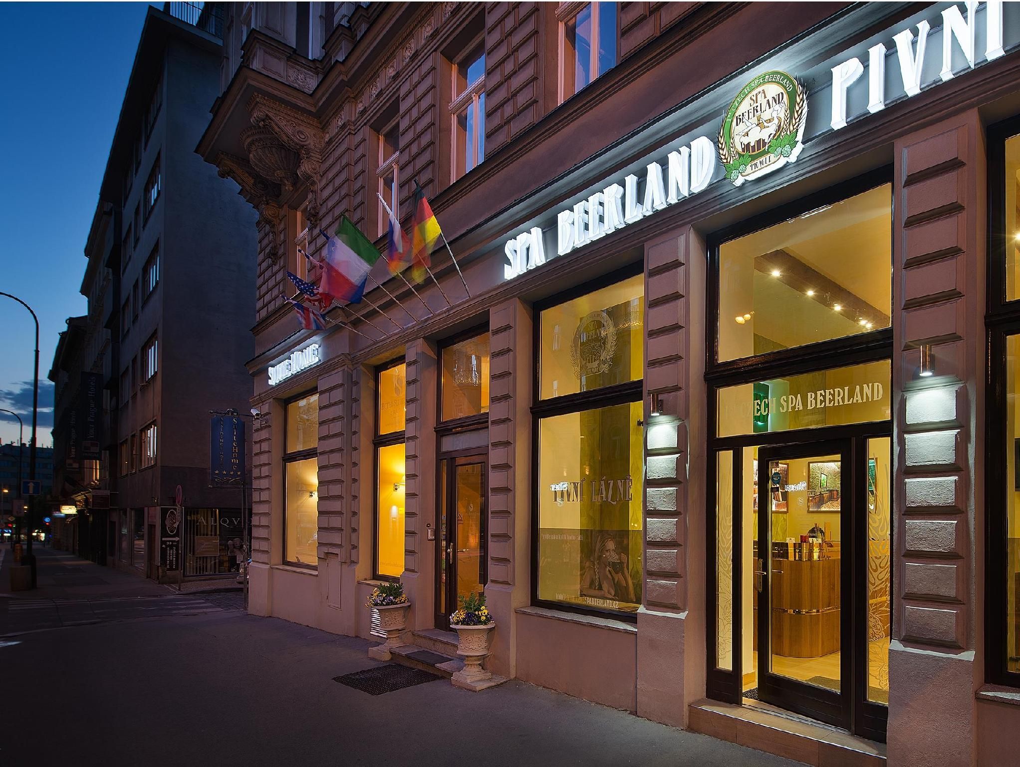 undefined Hotel Suite Home Prague 2