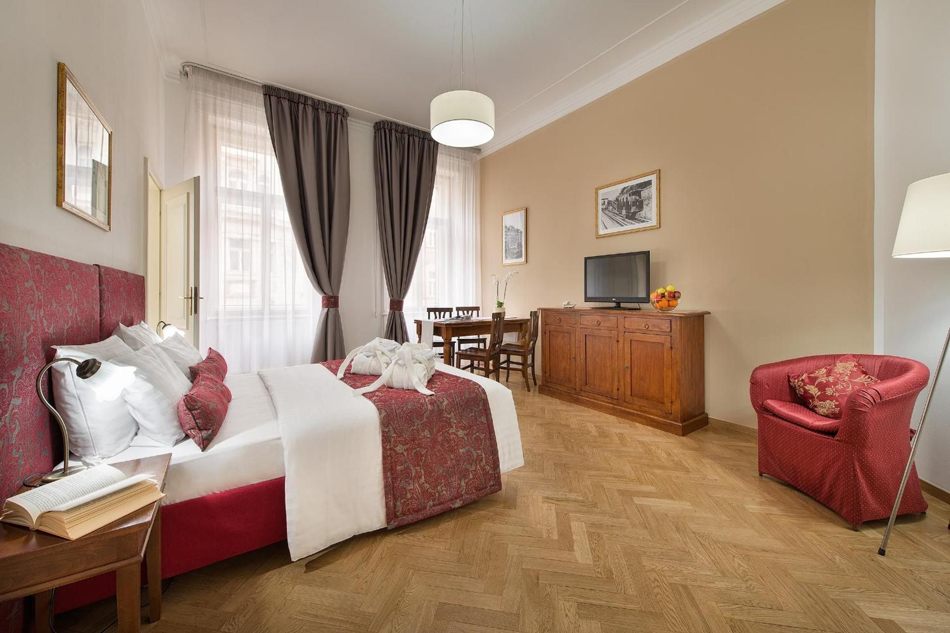 Hotel Suite Home Prague Standard Double Apartment
