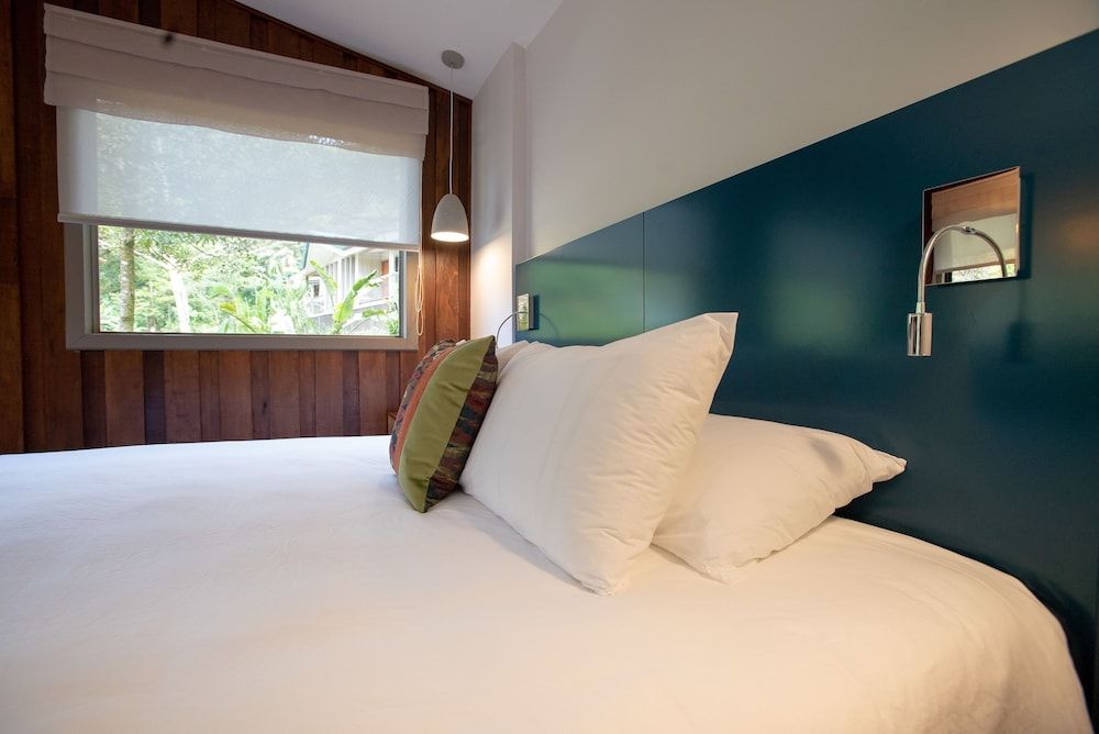 Superior Room, 1 King Bed, Non Smoking