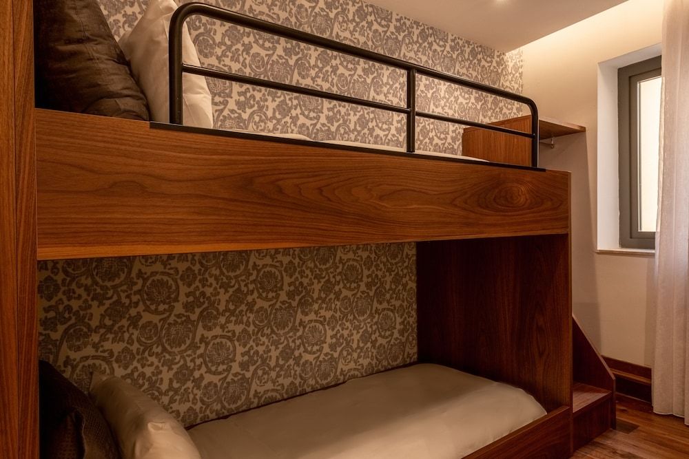 The Village Boutique & Spa Family Quadruple Room