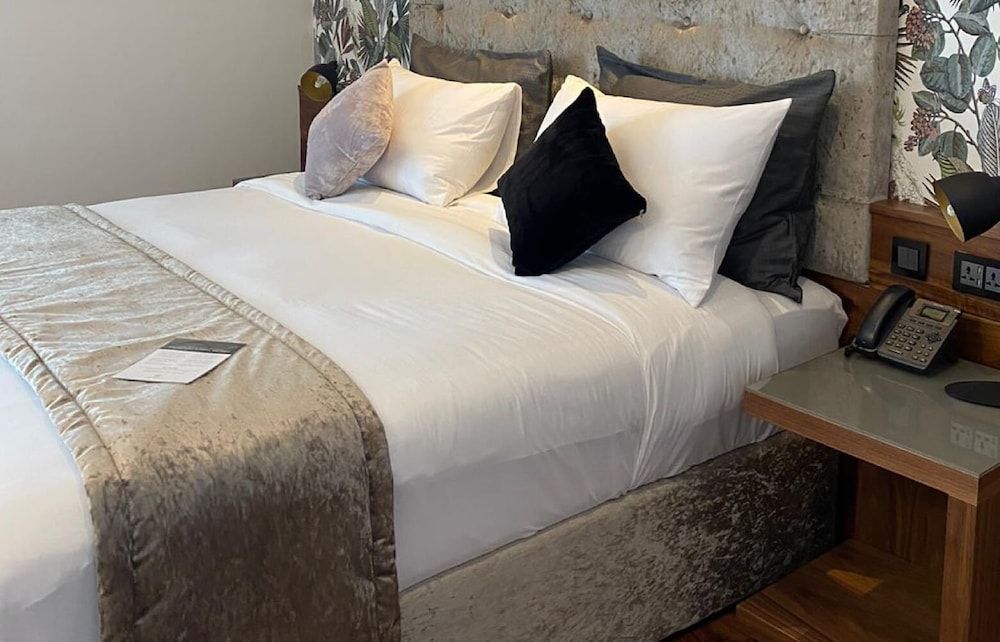 Superior Double or Twin Room, Garden View