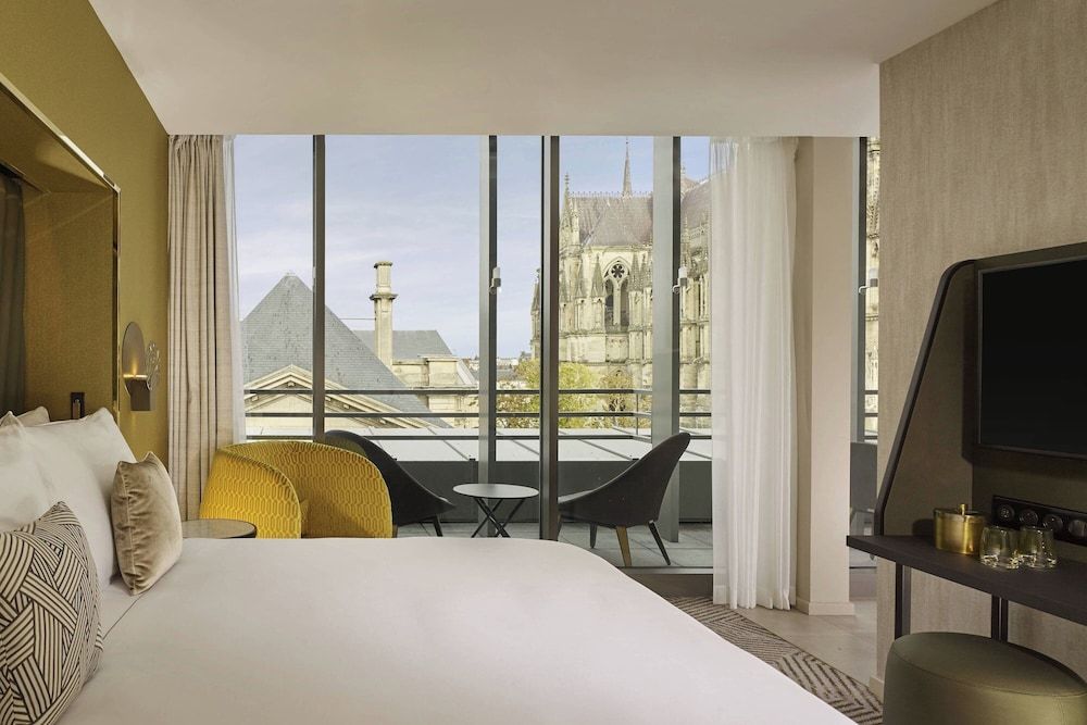Junior Suite, 2 Twin Beds, Balcony