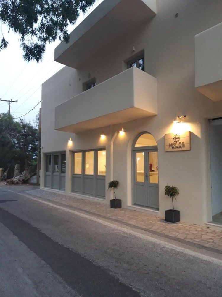 undefined Helios Beach Hotel 7