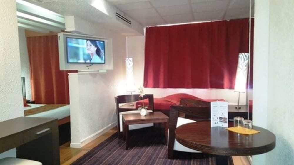 Hôtel Europole Privilege Room 3