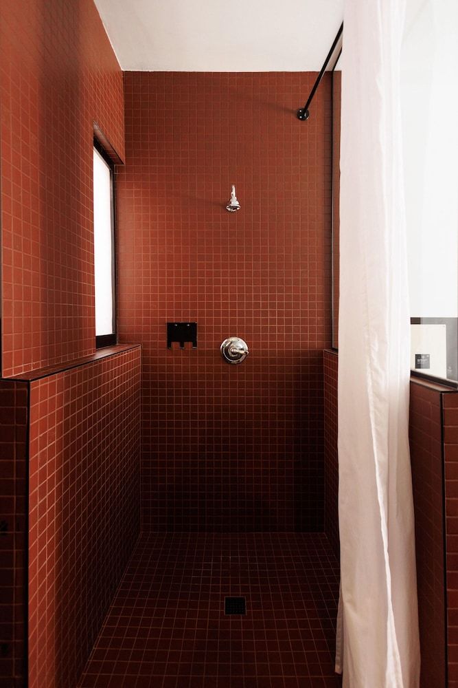 The Clyde Hotel Portland by Kasa Living Classic Room, 1 King Bed (Self Check-in with Virtual Front Desk) 9