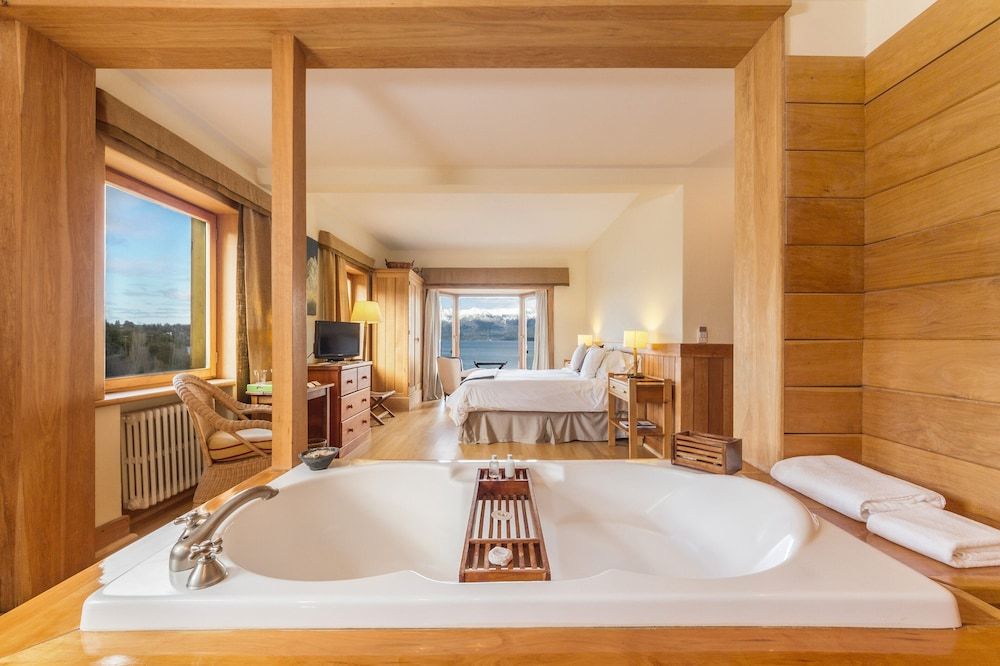 Correntoso Lake & River Hotel Junior Suite 7