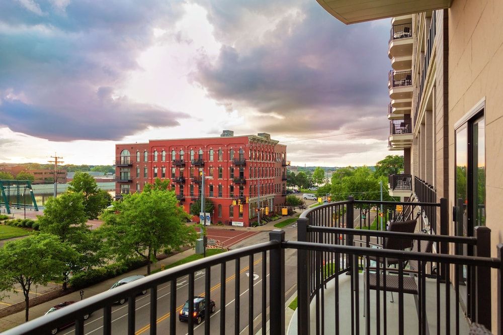 Suite, 2 Queen Beds, Balcony (Water View)