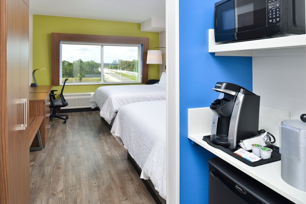 Holiday Inn Express Orlando – South Park by IHG