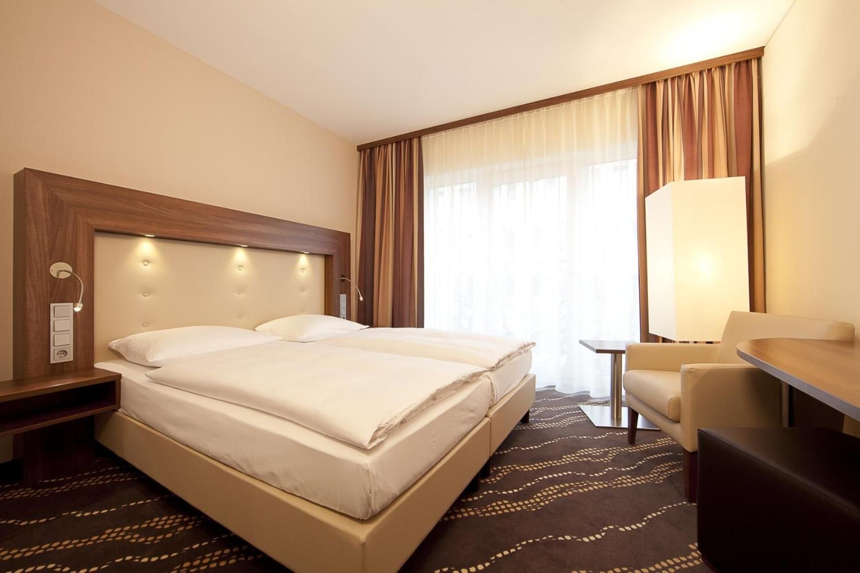 Heikotel - Hotel Am Stadtpark Standard Double Room 4