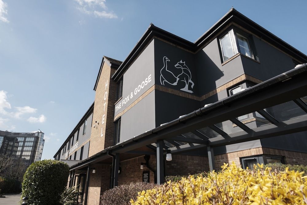 undefined The Fox & Goose Hotel 2