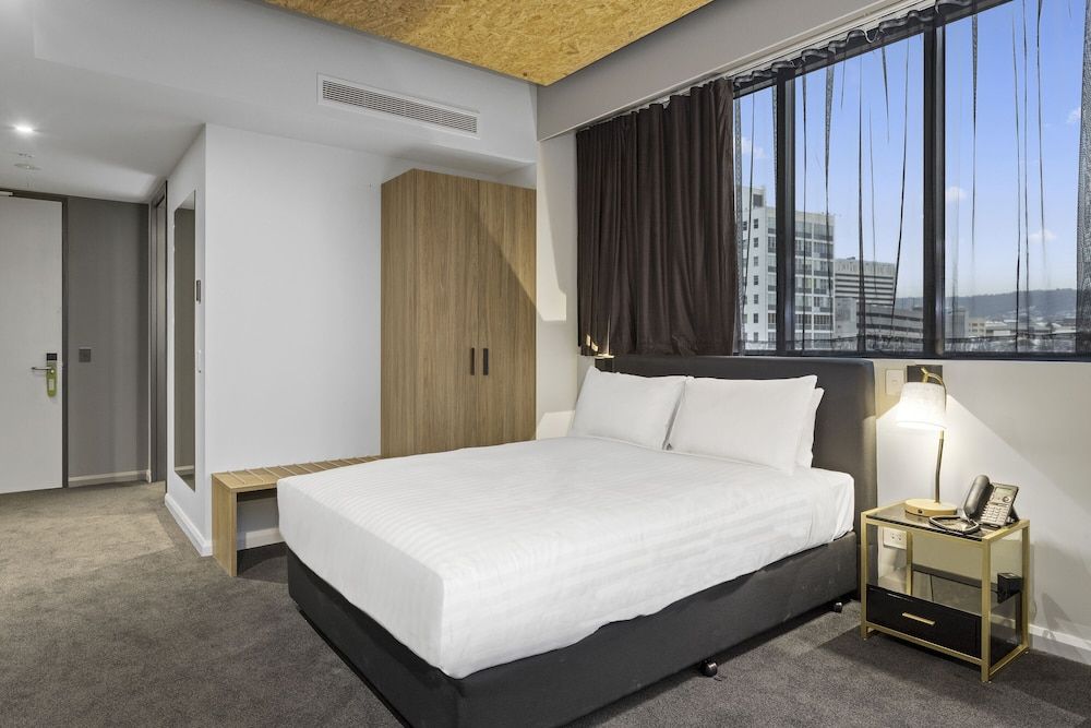 Hobart City Apartments Queen Studio 2