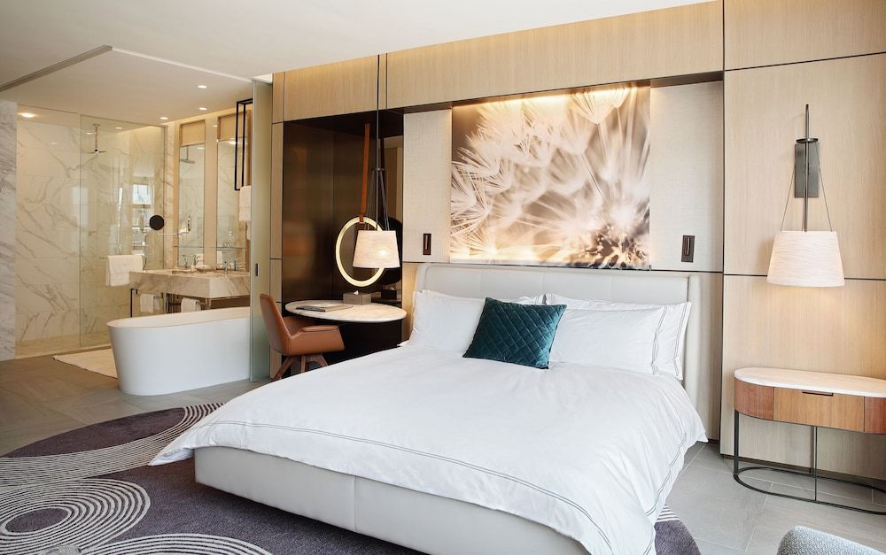 The Houghton Hotel, Spa, Wellness & Golf Standard Room, 1 King Bed, City View