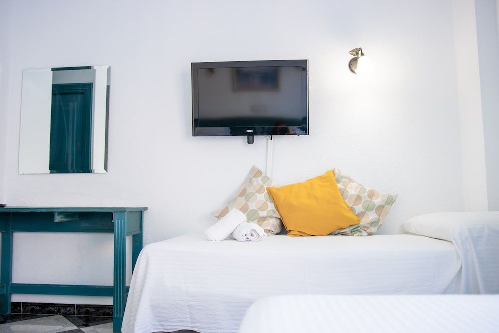 Hotel Agur Triple Room 3