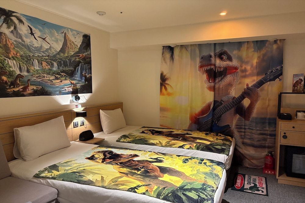 Henn na Hotel Seoul Myeongdong Dinosaur Twin 3