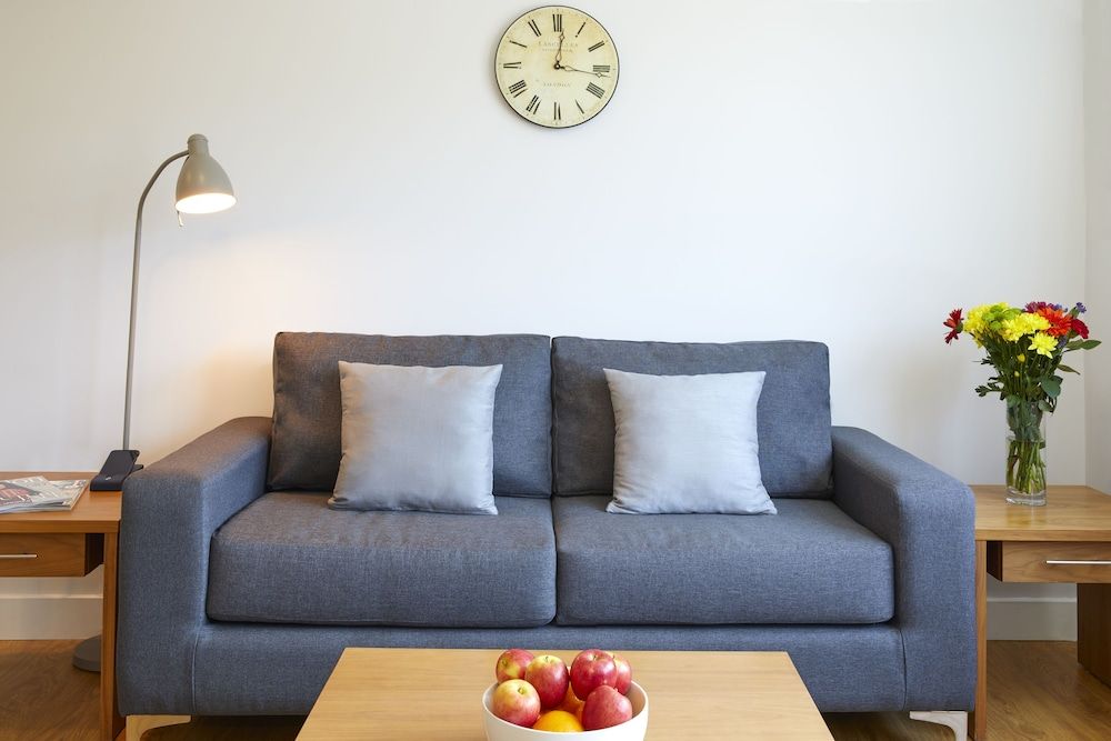 HQ Aparthotel Farnborough 1 Bedroom Apartment Twin 11