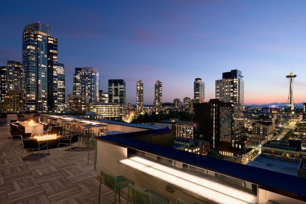 undefined Astra Hotel, Seattle, A Tribute Portfolio Hotel by Marriott 2