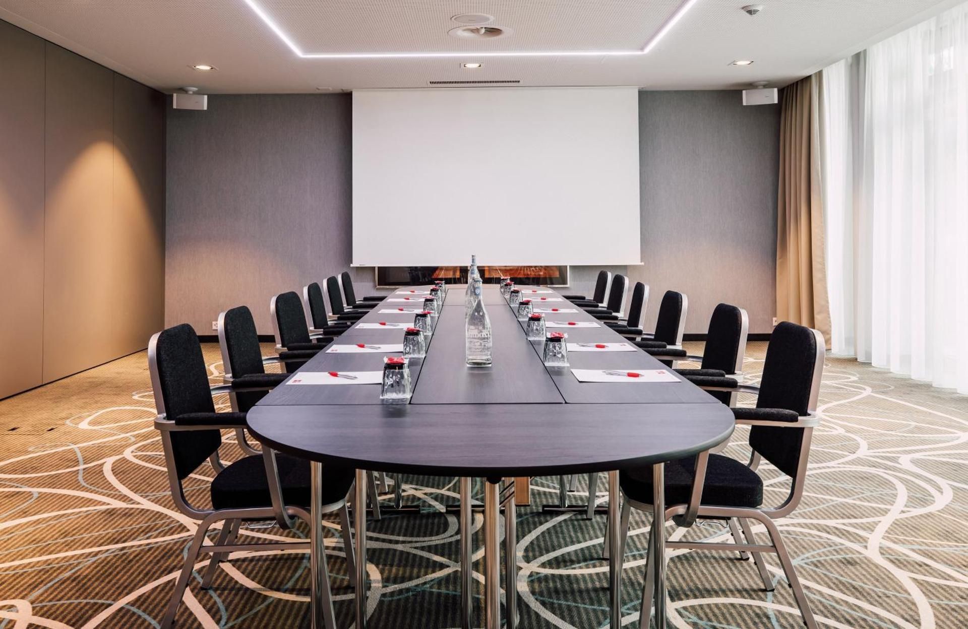 meeting room / ballrooms