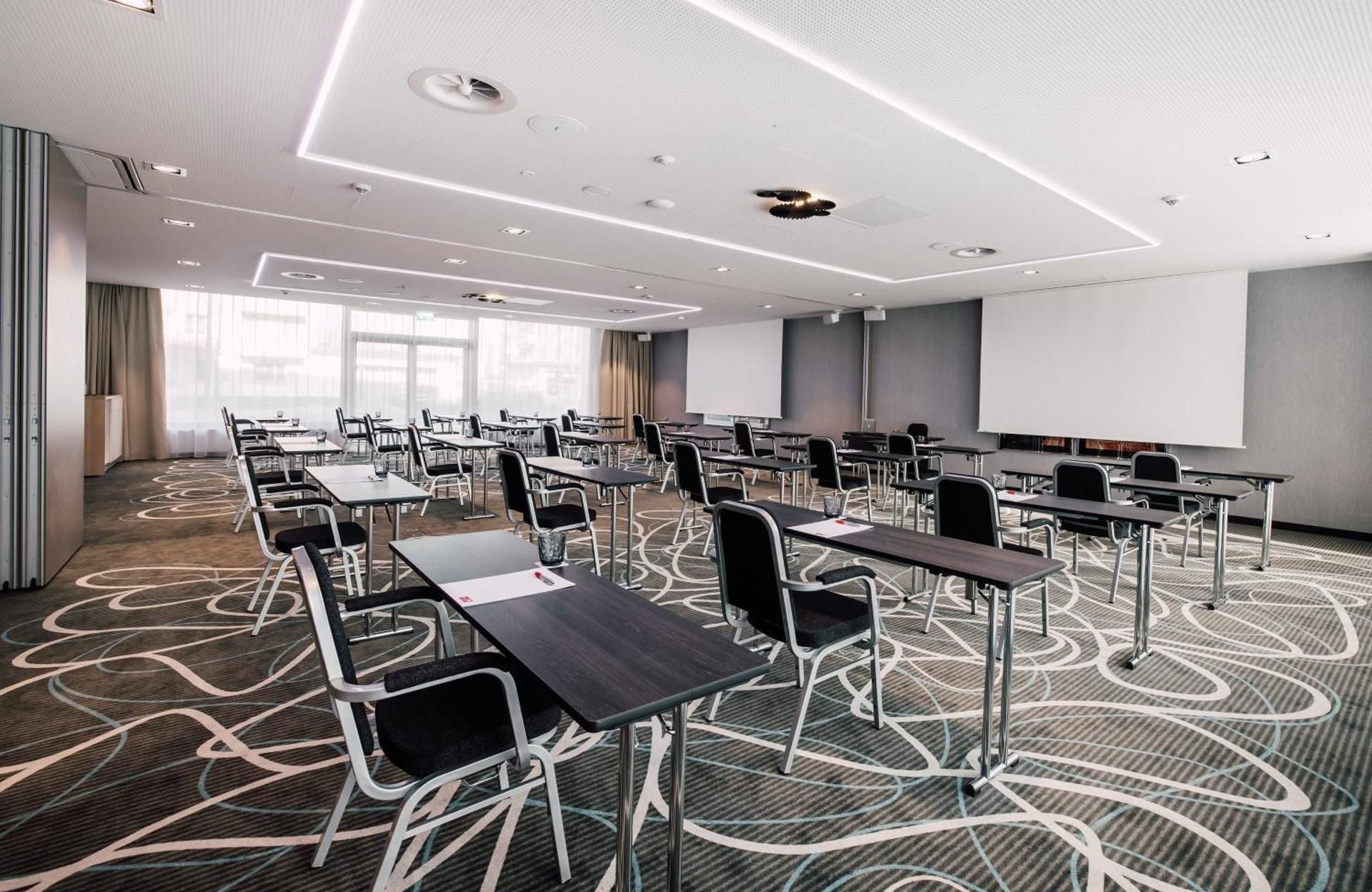 meeting room / ballrooms