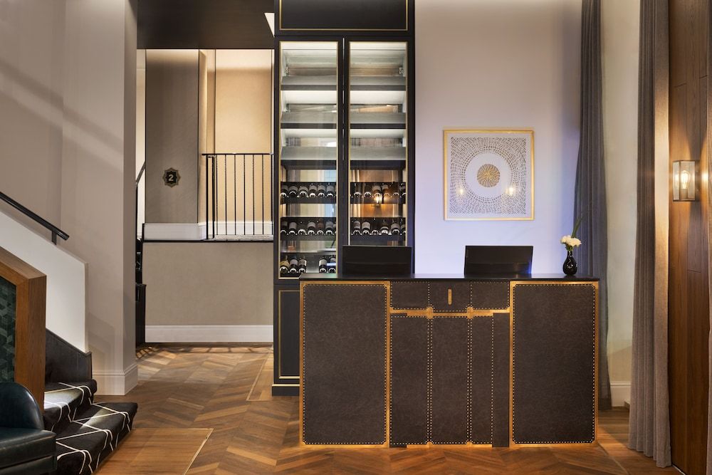 undefined The Herbert 10