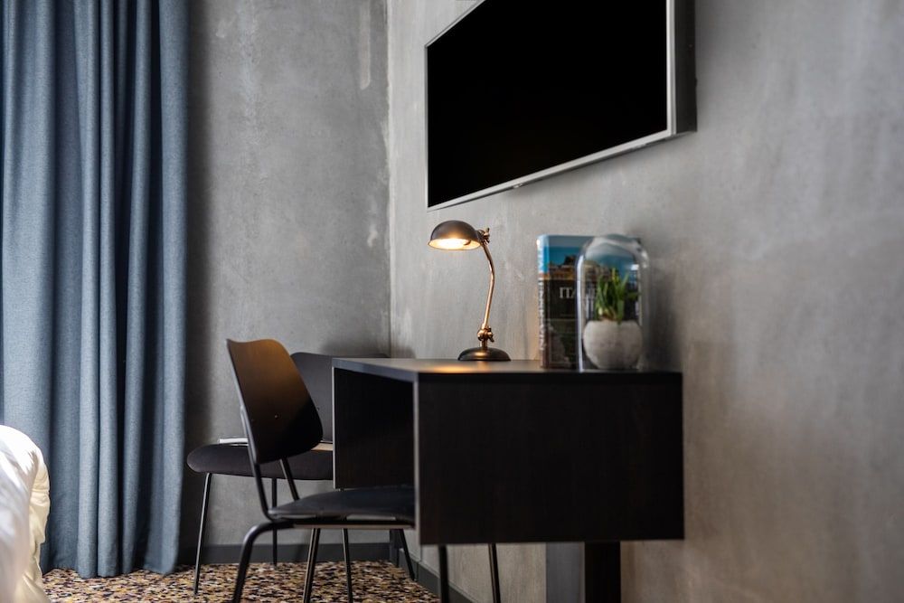 Peak 12 Design Hotel Double Room, 2 Twin Beds 7