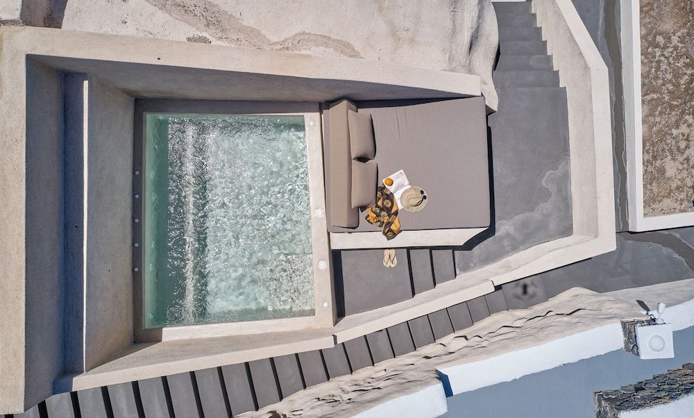 undefined Divine Cave Experience 4