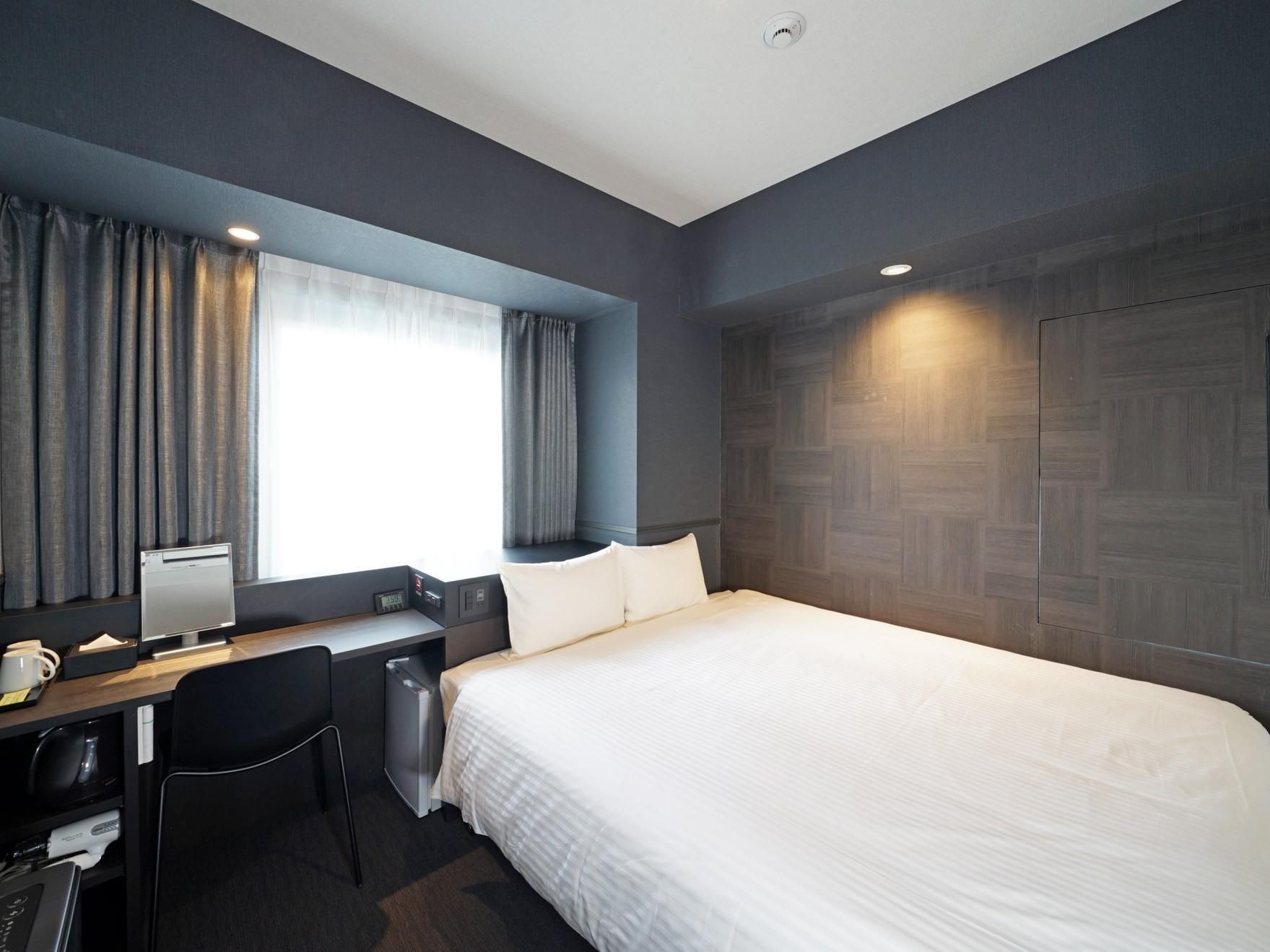 Standard Semi-Double Room - Non-Smoking