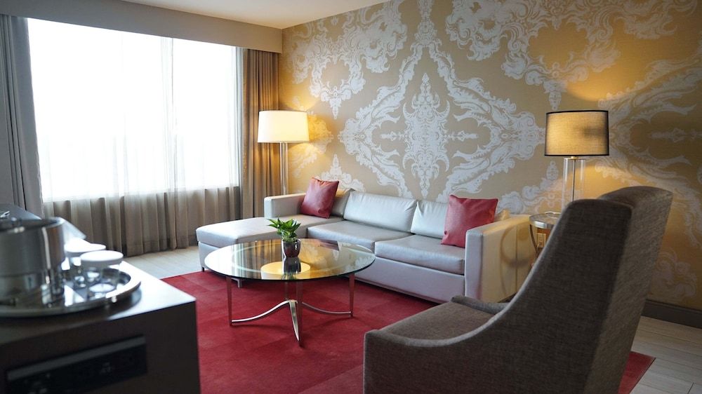 Suite King Non-Smoking