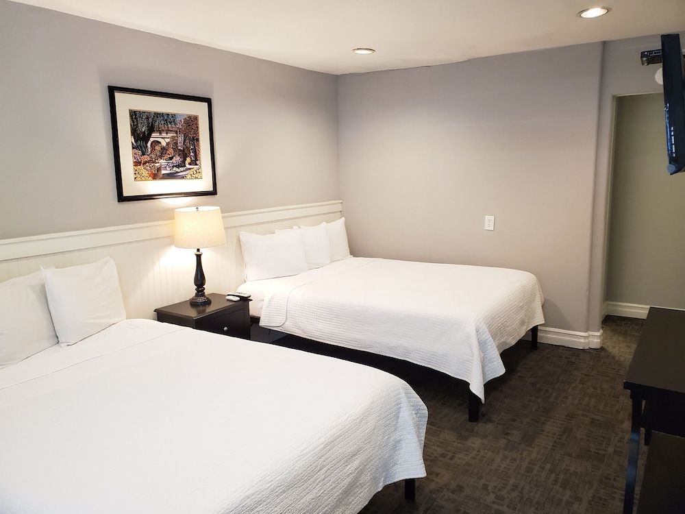 Coronado Island Inn Junior Studio Suite 3