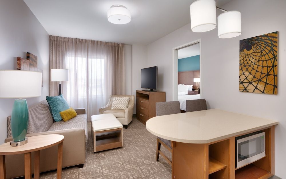 Suite, 1 Bedroom (2 Queen Beds)