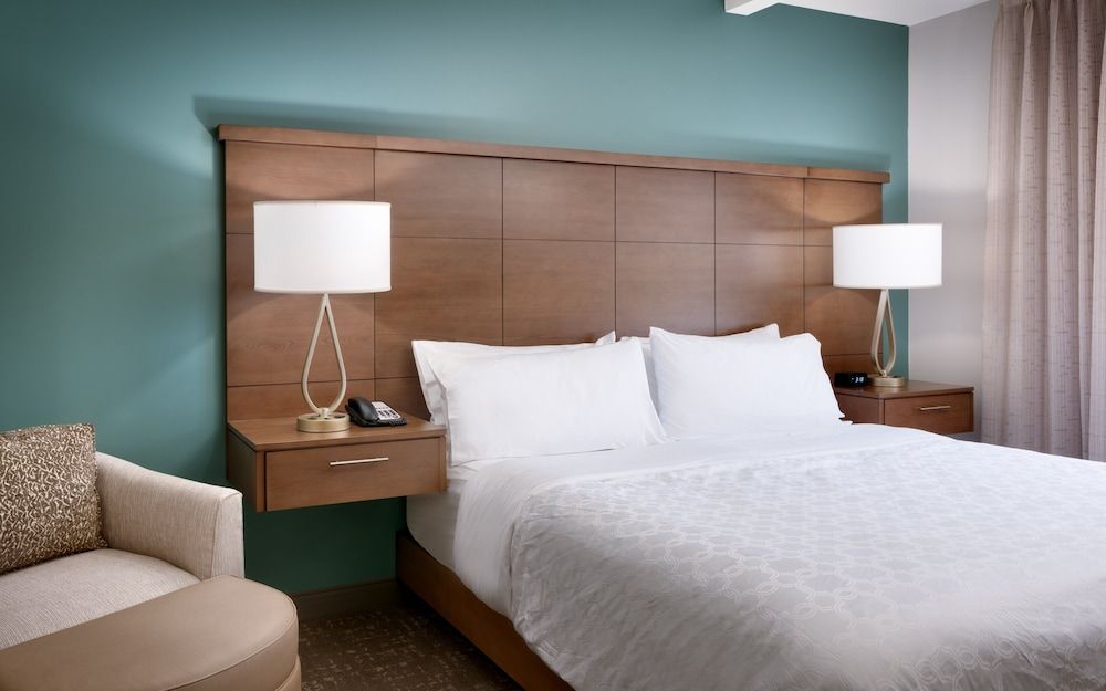 Suite, 1 Bedroom (1 King Bed)