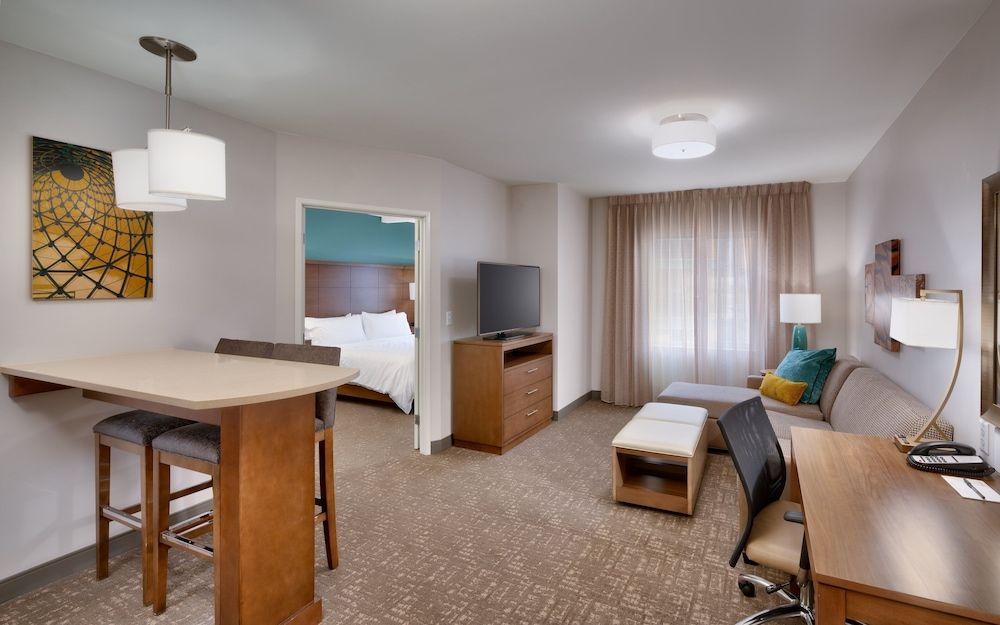 Suite, 1 Bedroom (1 King Bed)
