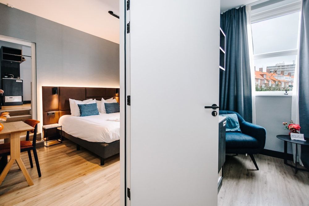 Amsterdam Beach Hotel Connecting Rooms