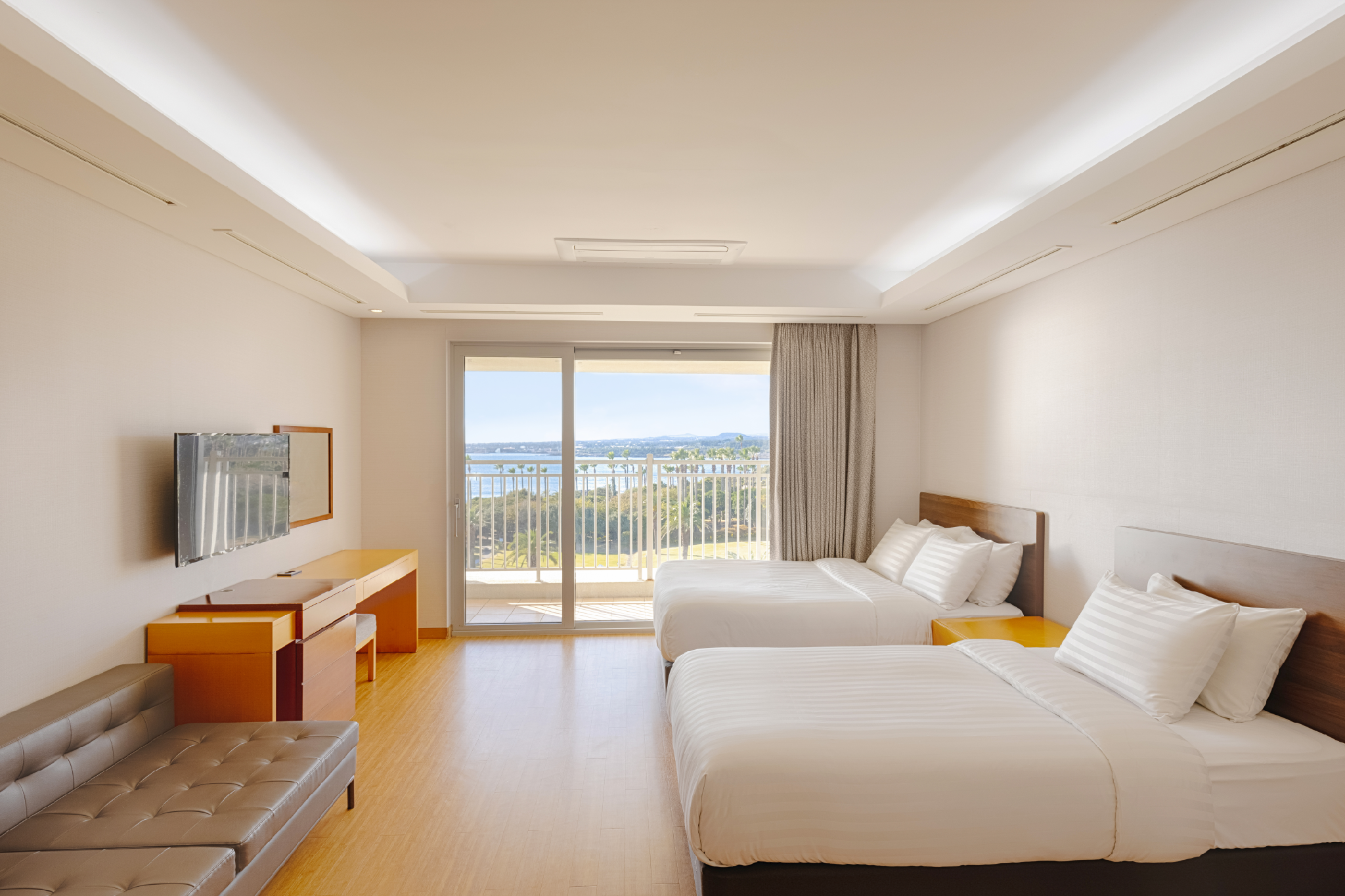 Resort Garden and Ocean View Family Twin Room with Kitchen
