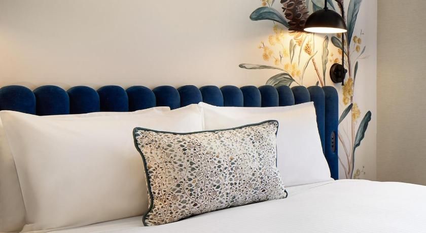 Aiden by Best Western Darling Harbour 1 King Bed, NonSmoking, Superior Room
