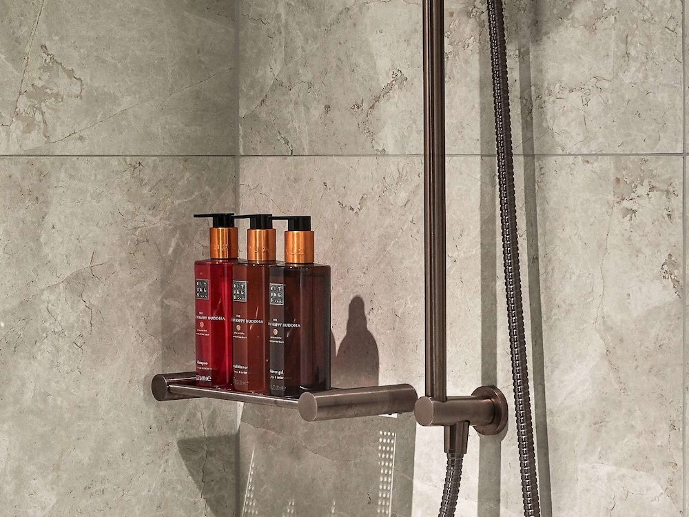 Aiden by Best Western Darling Harbour Standard Room, 1 Queen Bed, Non Smoking 7