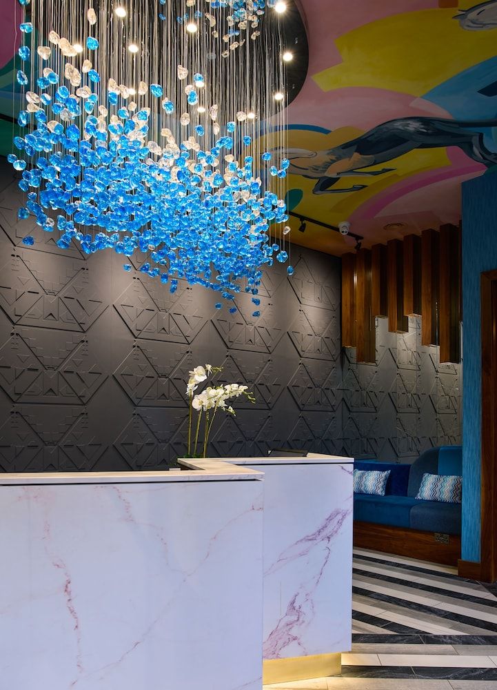 undefined Arthaus Hotel 6