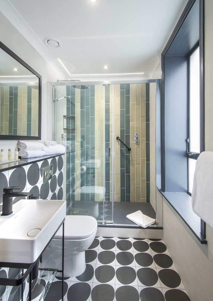 undefined Arthaus Hotel 8