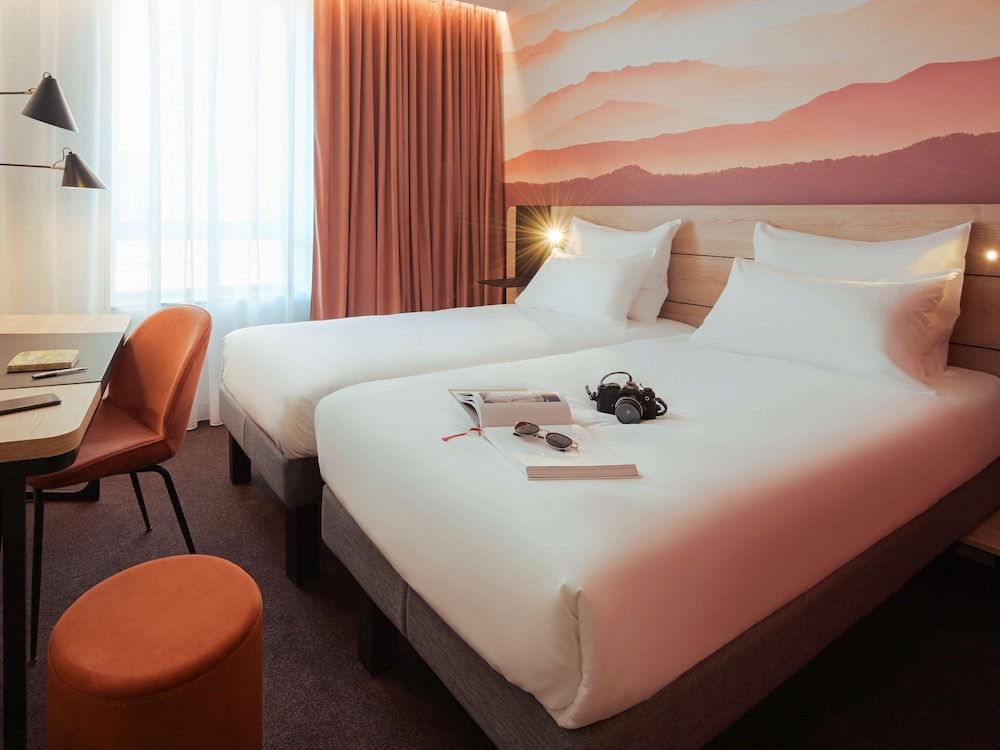 Classic Room, 1 Queen Bed