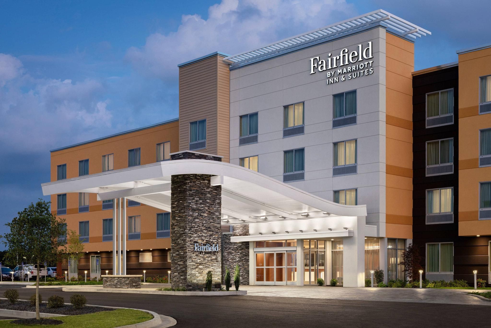 undefined Fairfield Inn & Suites by Marriott Seattle Downtown/Seattle Center 2