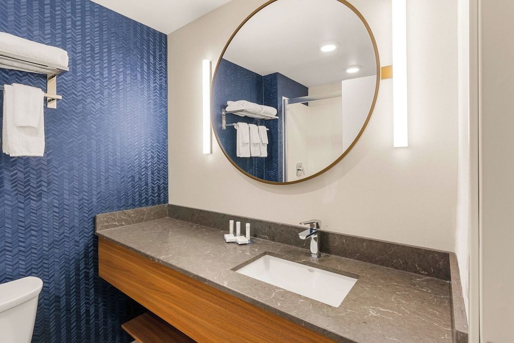 undefined Fairfield Inn & Suites by Marriott Seattle Downtown/Seattle Center 7
