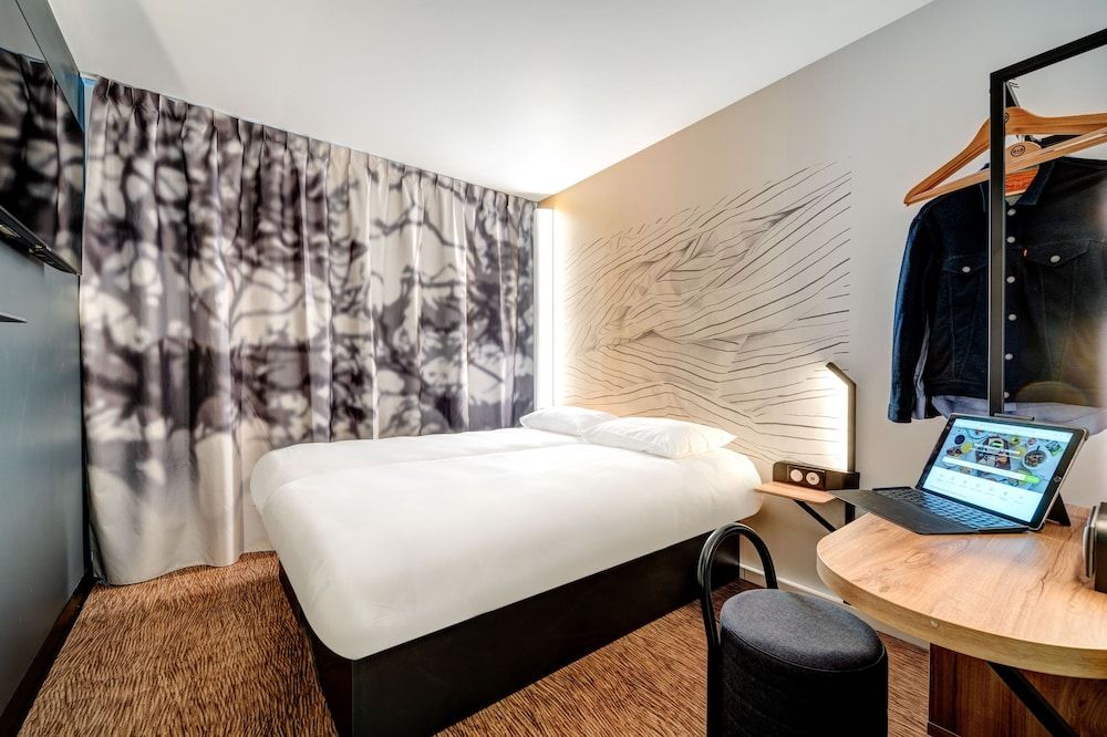 Twin Room, Non Smoking