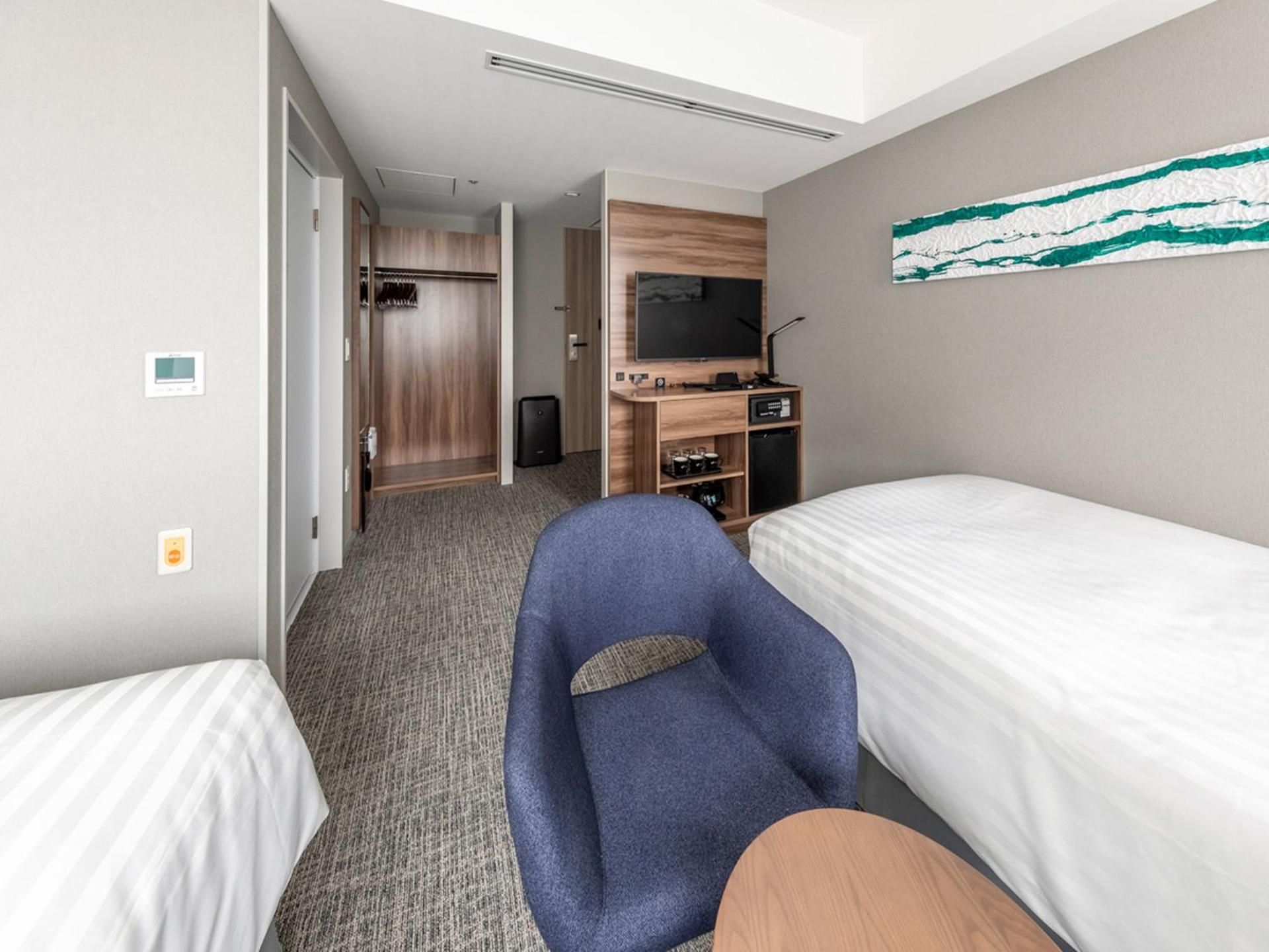 Barrier Free Room - Accessible