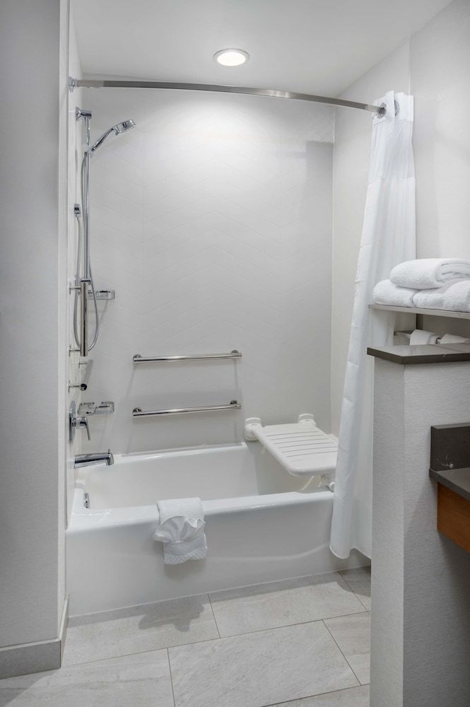 Suite, Multiple Beds