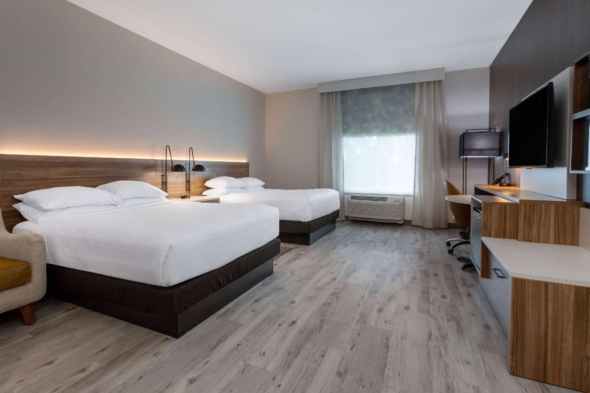 2 Queen Beds, Mobility Accessible Room, Walk-In Shower w/ Grab Bars, Non-Smoking