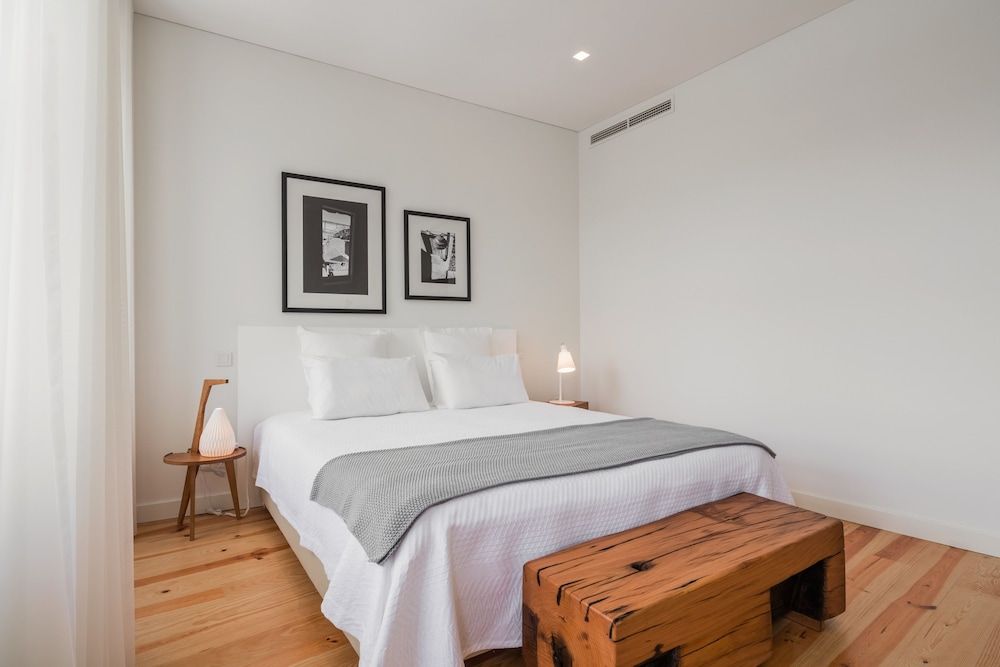 undefined Porto River 3