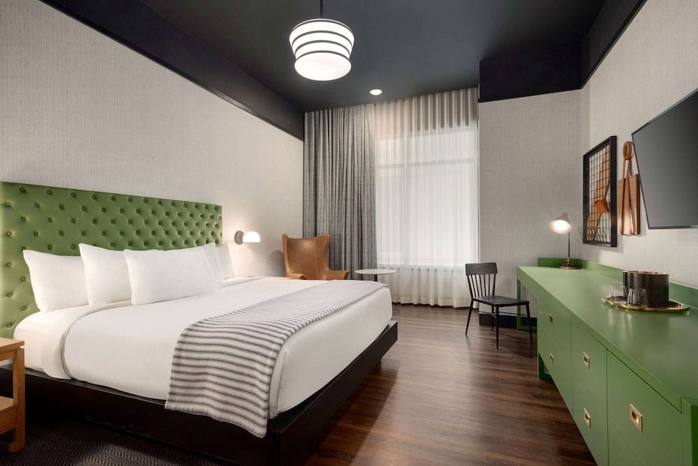 Room, 1 King Bed with Sofa bed, Corner