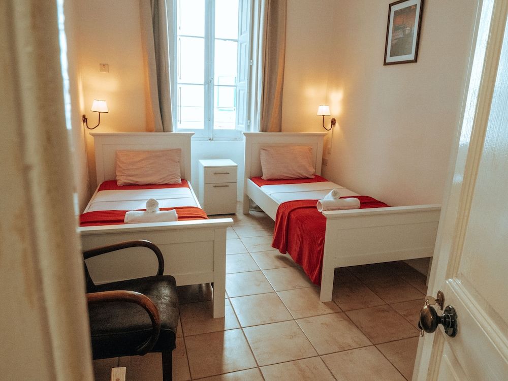 The Maltese Sun Quadruple Room 3