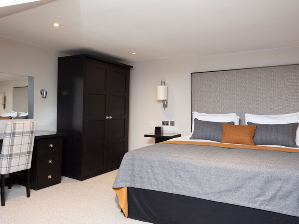 Grand King Room