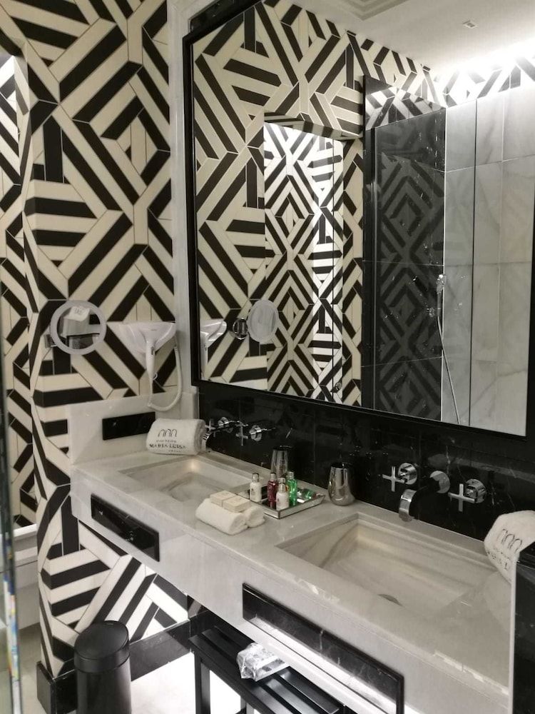 Hotel Casa Palacio María Luisa 5* GL by Kaizen Hoteles Premium Double Room, 1 King Bed 5