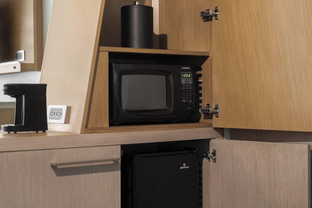 undefined Courtyard by Marriott Seattle Northgate 8